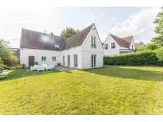 Villa Waterloo 4 chambres 235m² jardin Centre
