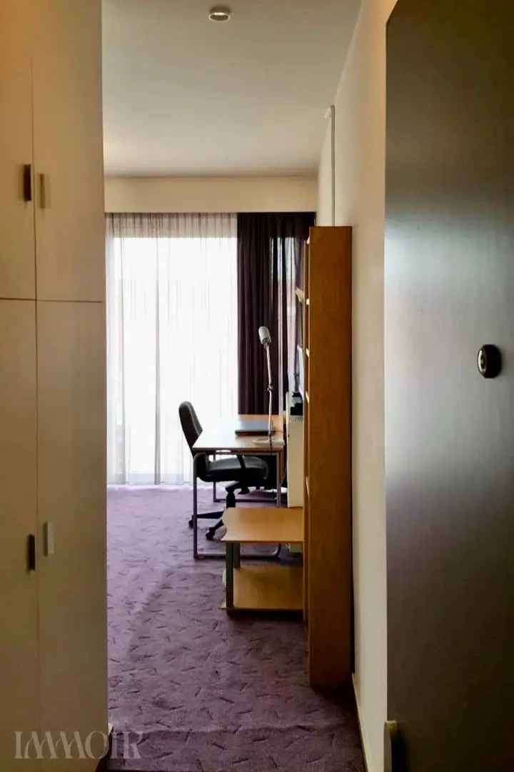 Te renoveren Studio Antwerpen Centrum Nabij Openbaar Vervoer