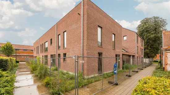 Prachtig nieuwbouwappartement met 3 slaapkamers en terras.