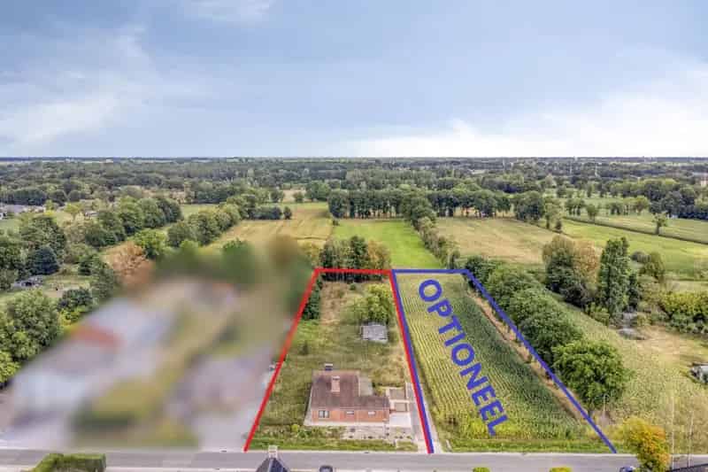 Woning met 3 slaapkamers op 3.363 m², landelijk gelegen te Olen !