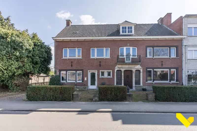 Huis te koop: Exclusieve woning met praktijkruimte