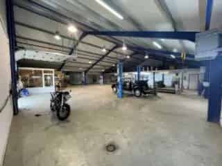 Industrieel pand te koop Baronville 1450m²