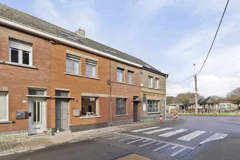 Huis te huur Centrum  Instapklaar 3 slaapkamers Garage