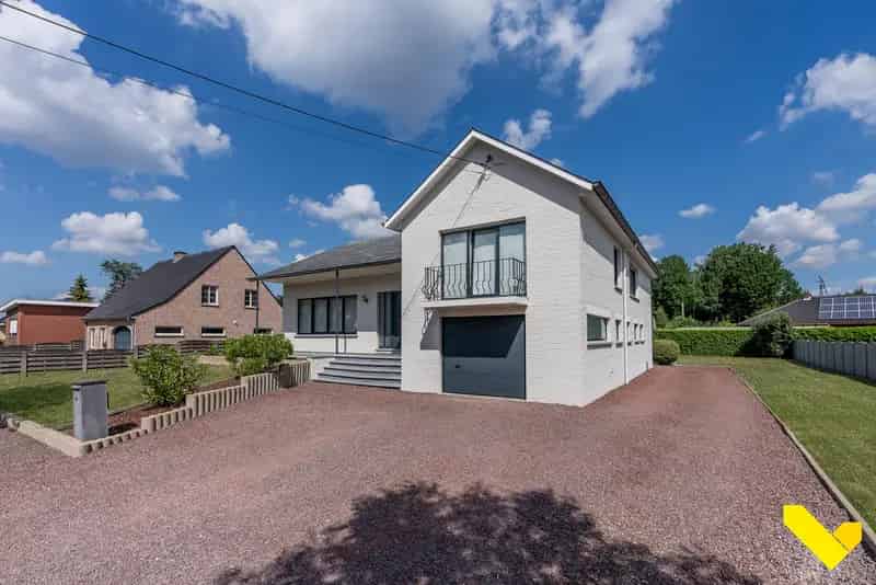 Instapklare Villa Ruime Leefruimte 4 slaapkamers Tuin Garage