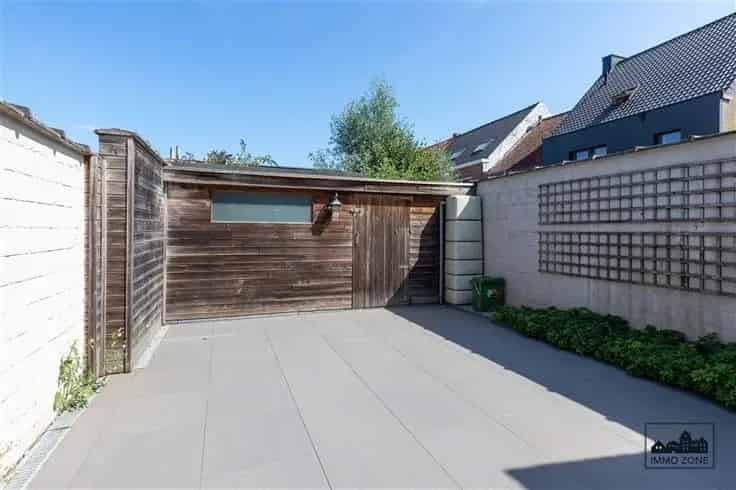 Huis Te Koop Merelbeke-Melle 2 Slaapkamers Instapklaar