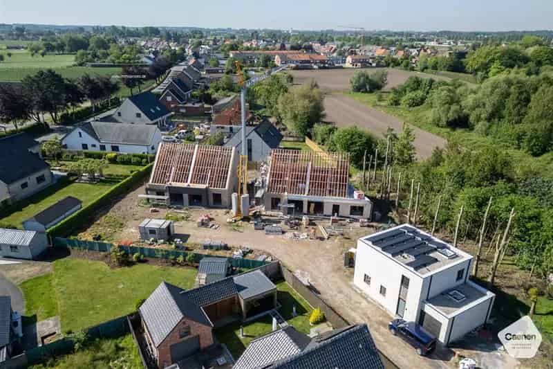 Nieuwbouw Woningen Ichtegem: 5 Moderne Huizen te Koop