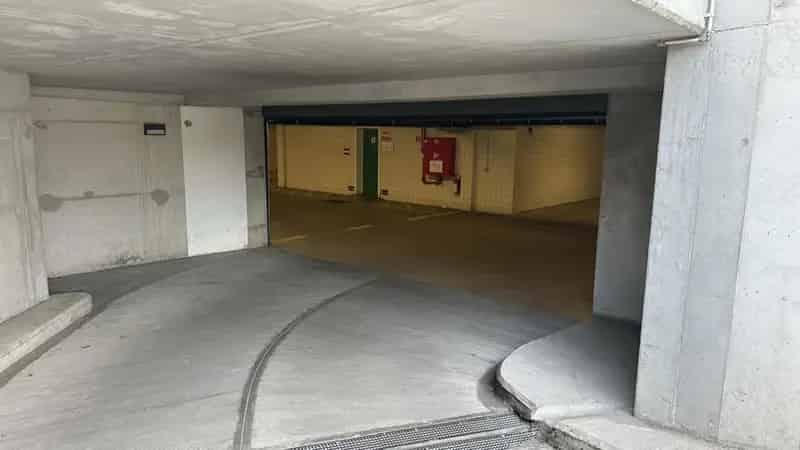 Parkeerplaats W34 P31 te koop 5x3m