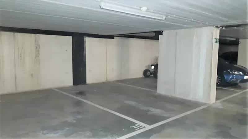 Garage te koop
