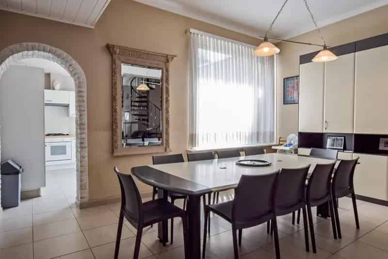 Ruime Gezinswoning Nieuwpoort 200m2 3 slaapkamers Instapklaar