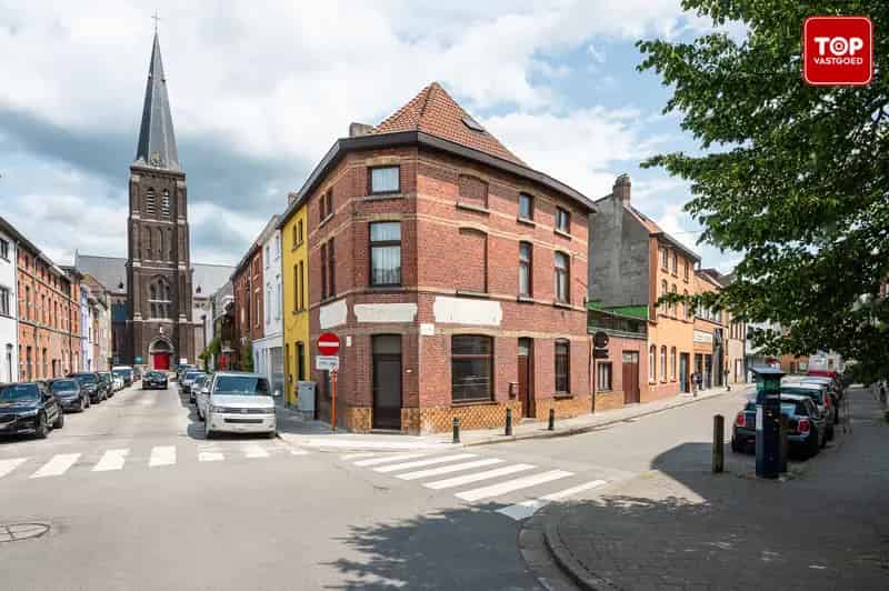 Huis te koop Gent: 4 slaapkamers, grote garage, dakterras