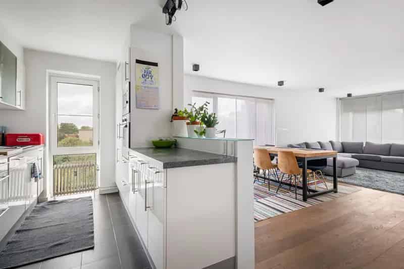 Appartement te koop Pulhofwijk: Lichtrijk & ruim met terras