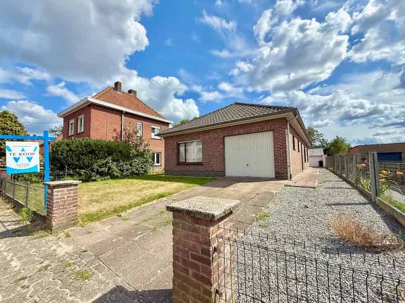 Bungalow te koop Ertvelde 930m²