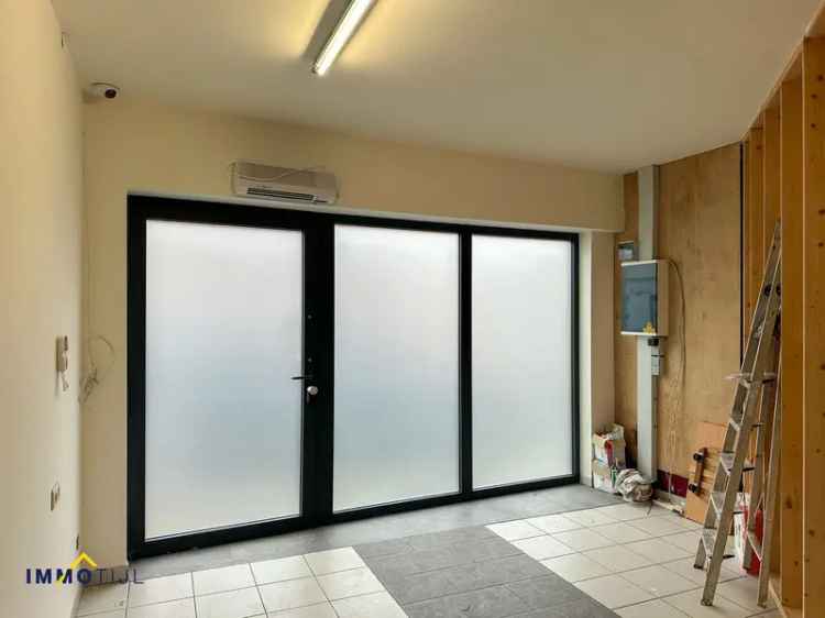 Handelspand te Aalst 123m² met terras