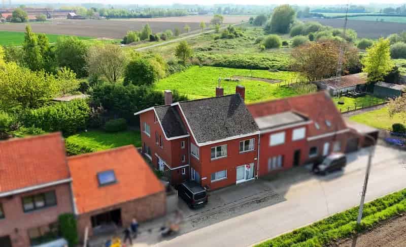 Ruime woning te koop in Poelkapelle