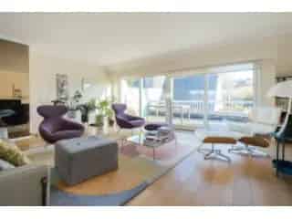 Penthouse te koop Ukkel 165m2 8 terrassen Zwembad Fitness