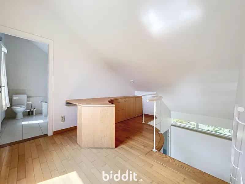 Instapklare woning met tuin te Bellem