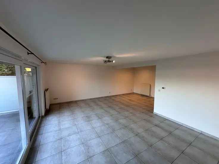 Gelijkvloers Appartement Te Koop 90m² Tuin Garage