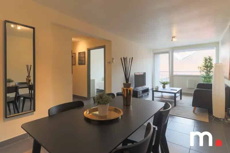 Appartement te huur Kortrijk Centrum met Garage en 2 Terrassen