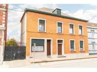 Huis te koop Brugelette: Grote burgerwoning nabij Pairi Daiza