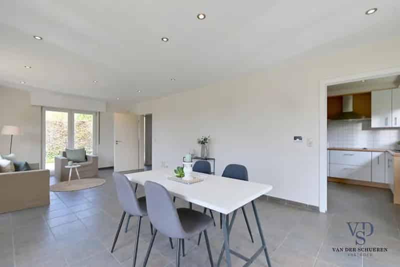 Ruime Bungalow te Dikkelvenne