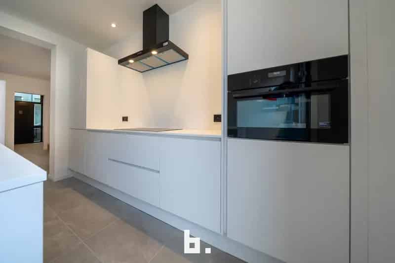 Gerenoveerde Rijwoning te Brugge 3 slaapkamers EPC B