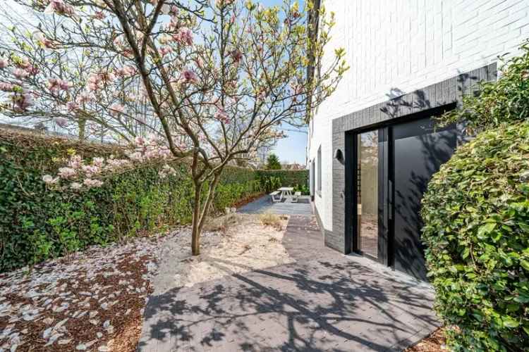 Huis te huur Knokke: Instapklare woning met 4 slaapkamers en tuin