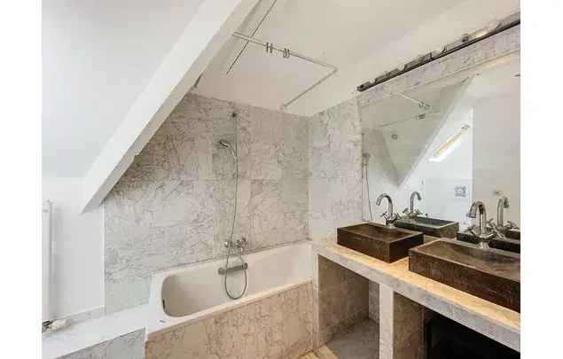 Huur 3 Slaapkamer Appartement Brussel Nabij Jubelpark