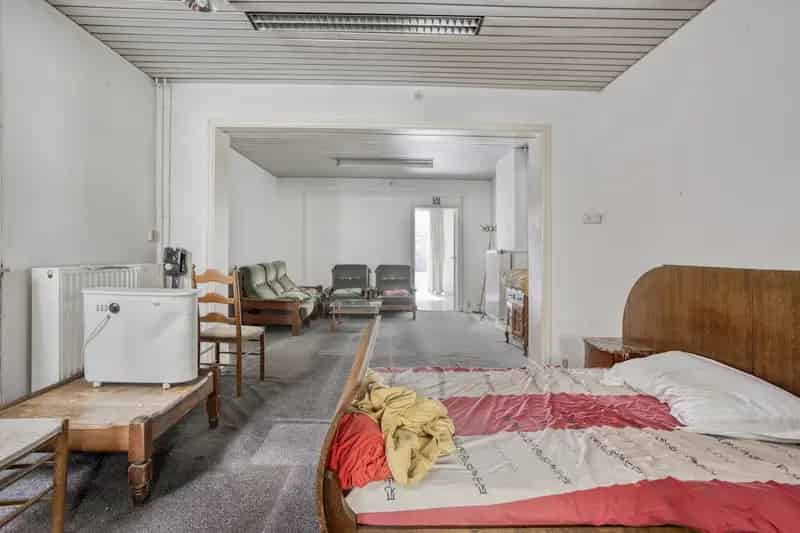 Huis met Handelsruimte te Koop Roeselare Centrum