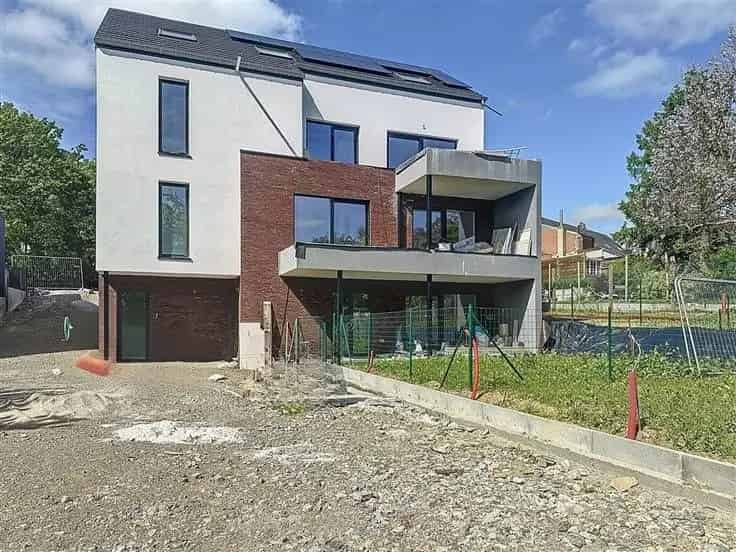 Duplex Penthouse Te Koop: Instapklaar met Panoramisch Uitzicht
