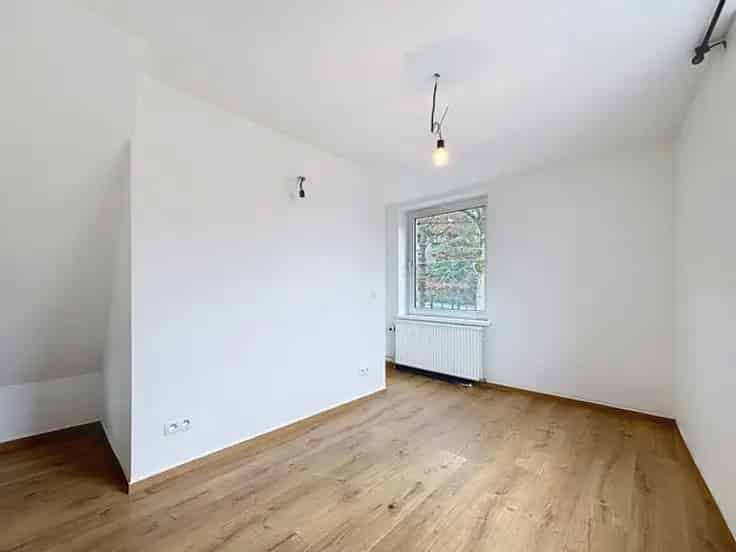 Appartementsblok Esneux Te Koop 3 Woningen