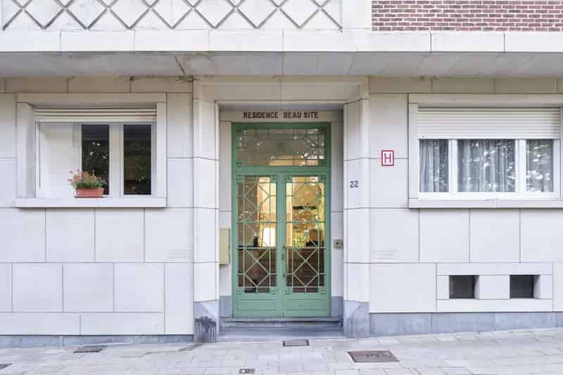 Appartement C te huur  2 slaapkamers  authentiek  modern