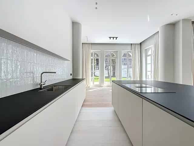 Duplex te Huur Ixelles Avenue Louise Jardin du Roi