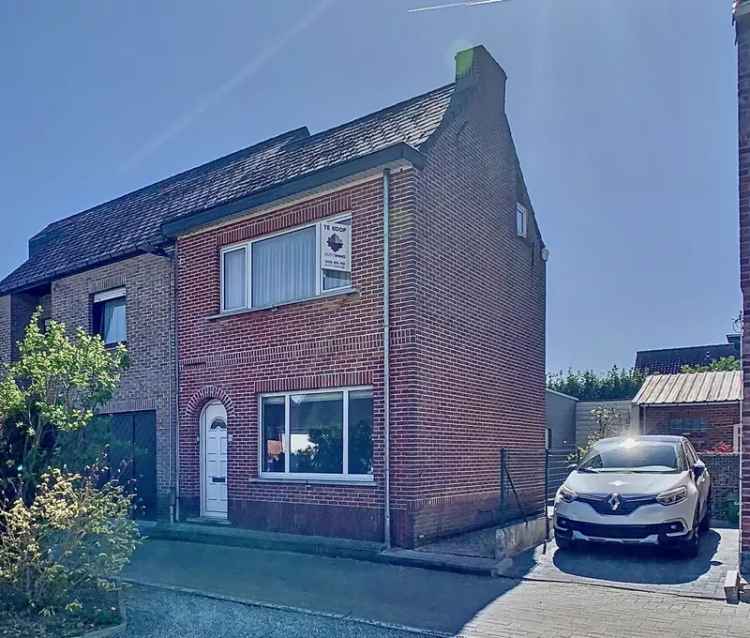 Huis te koop Gijzegem: Instapklare woning met 2 slaapkamers