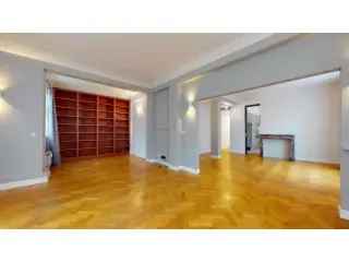 Appartement te koop Sint-Lambrechts-Woluwe 3 slaapkamers 141m²