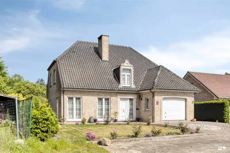 Huis te huur te Tongerlo  3 slaapkamers  Inpandige garage