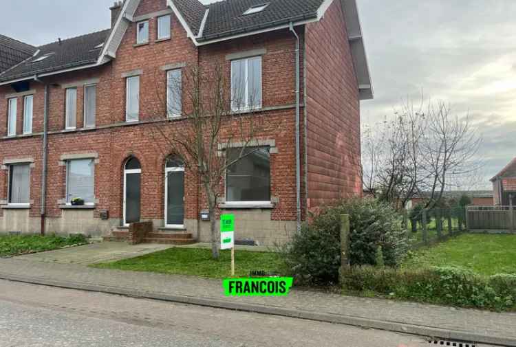 Woning met 3 slaapkamers en dubbele garagebox te huur op rustige ligging in Staden