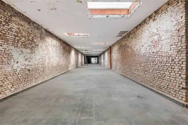 Appartementsblok Te Koop: Toplocatie - Handel + 4 Appartementen