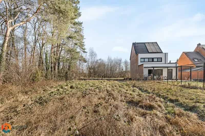Bouwgrond 907 m² Halfopen Bebouwing Putte
