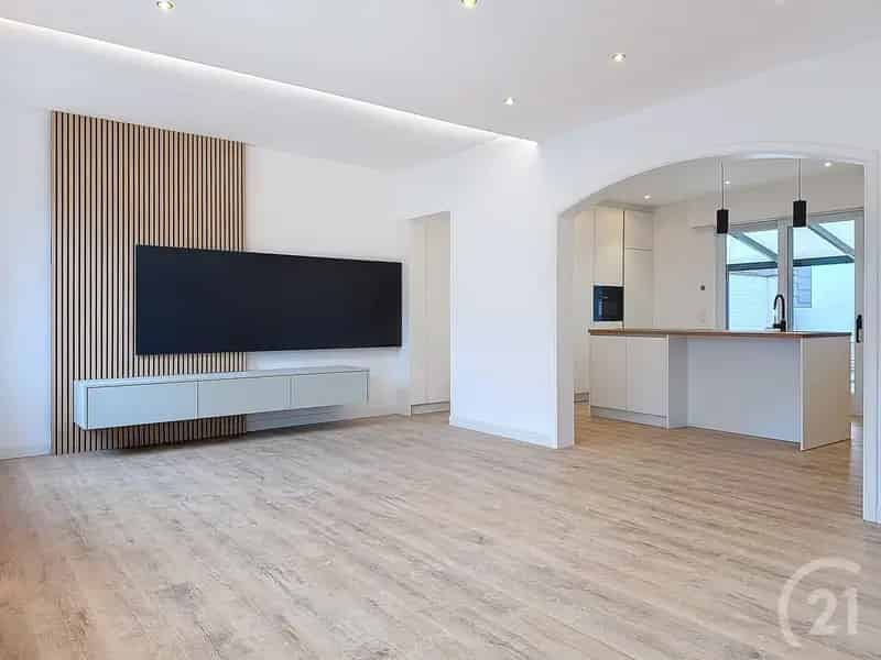 Appartement te koop in Lint centrum 134m²