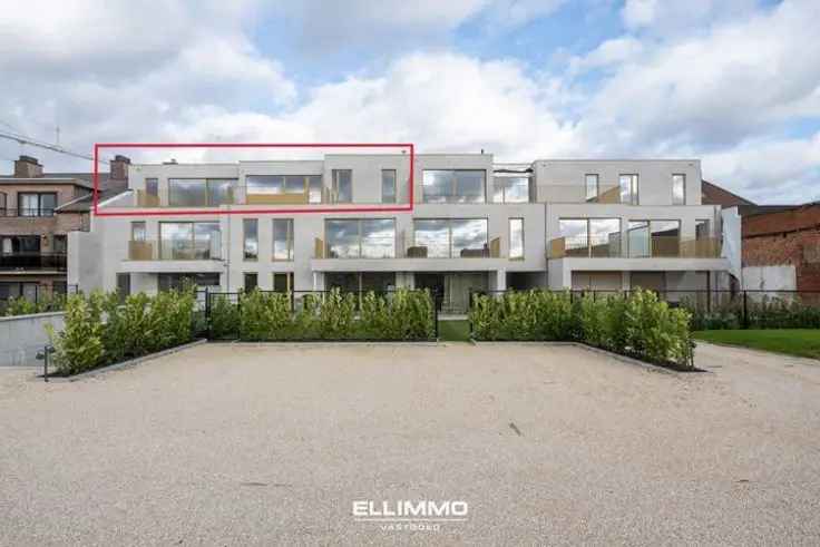 Penthouse te Koop Beverst 178m2 Ruim Terras 2 Slaapkamers