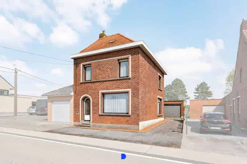 Te renoveren woning met potentieel