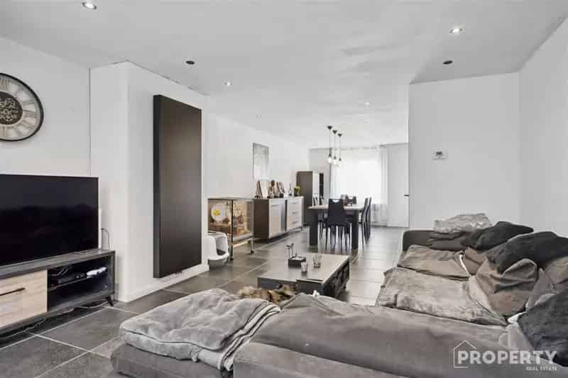 Huis te Koop Kortrijk: Ruime Moderne Woning