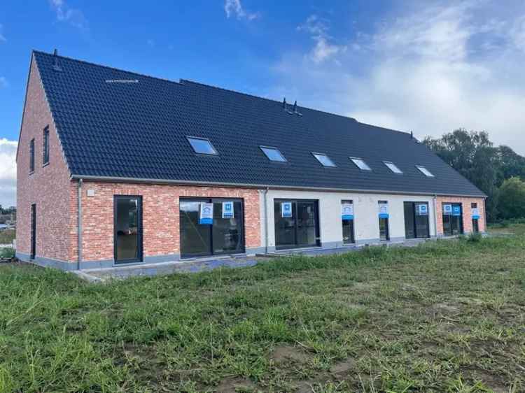 Nieuwbouw woningproject te koop in Estaimbourg