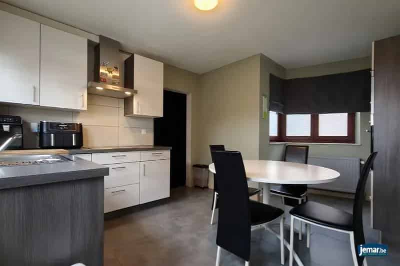 Huis te huur Lanaken - 3 slaapkamers - Recente renovatie