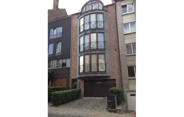 Huur 1 slaapkamer appartement van 60 m² in Schaerbeek - Schaarbeek