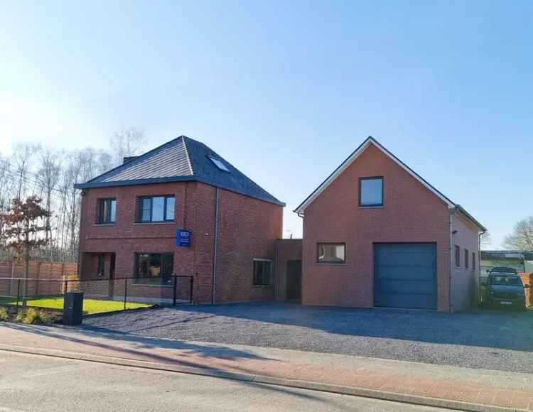Huis te koop Booischot met groot magazijn 140m²