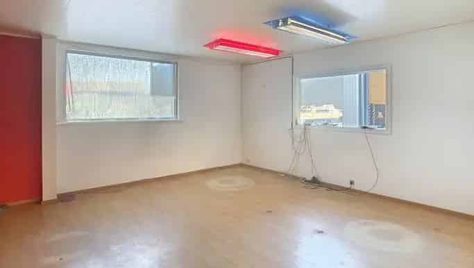 Magazijn te huur Roeselare 900m² Nabij E403