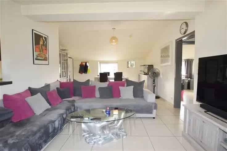 Appartement 2 Chambres Sambreville Terrasse 10m² Loué 650