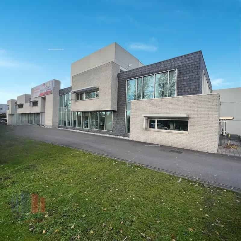 Kantoorruimte te huur Nazareth 325m² nabij E17