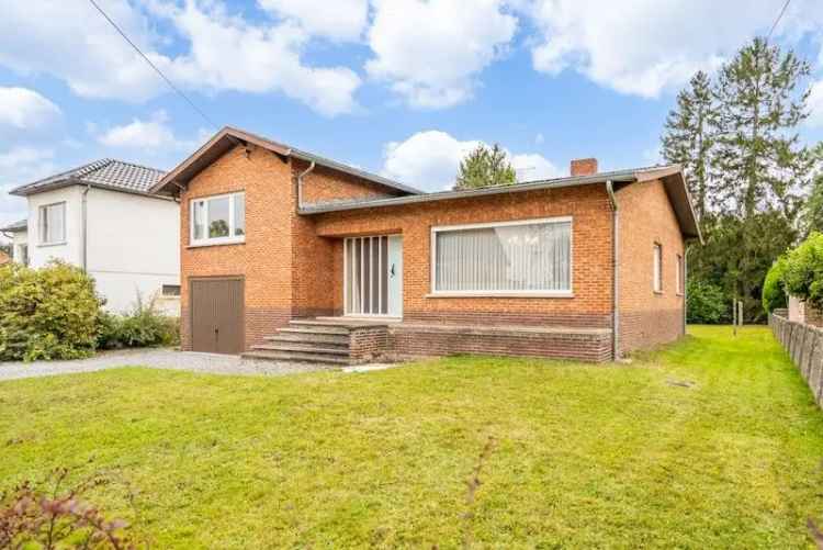 Te koop gezellige split-level huis met 10are in agrarisch gebied